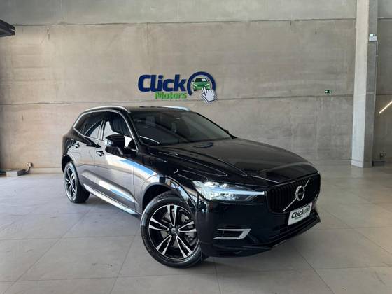 VOLVO XC60 2.0 T8 HYBRID MOMENTUM AWD GEARTRONIC VOLVO XC60 2.0 T8 HYBRID MOMENTUM AWD GEARTRONIC